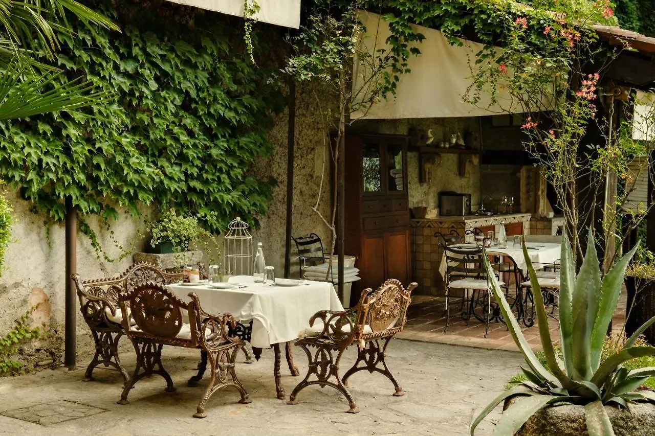 Wirnica Lake Como Garlate Guest house